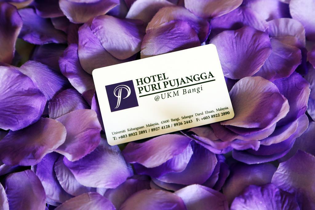 Puri Pujangga Hotel Bangi Extérieur photo