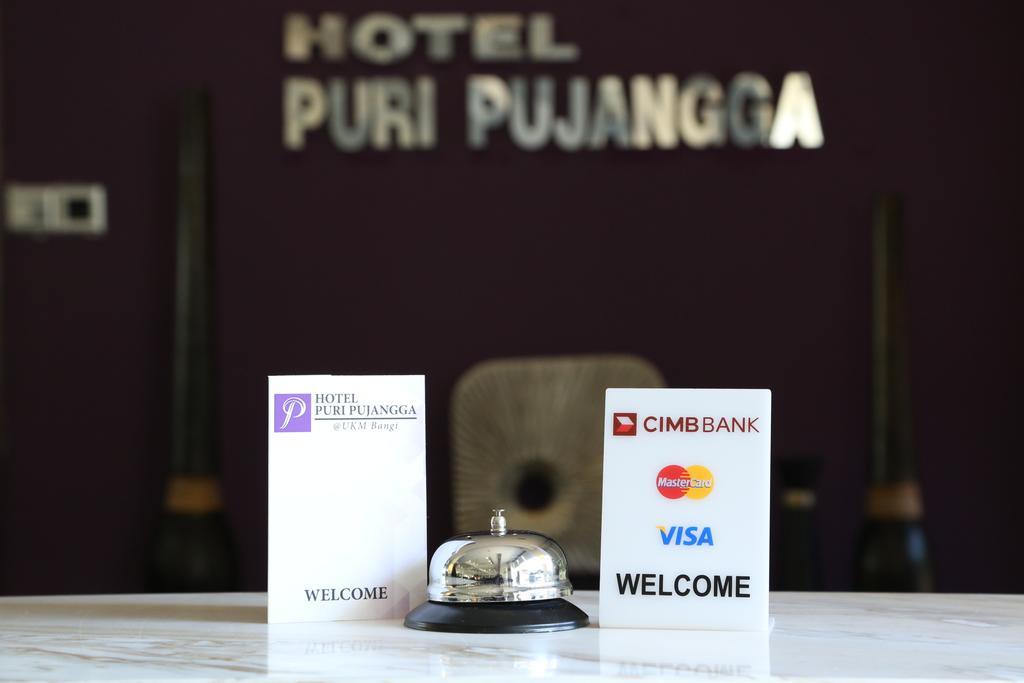 Puri Pujangga Hotel Bangi Extérieur photo